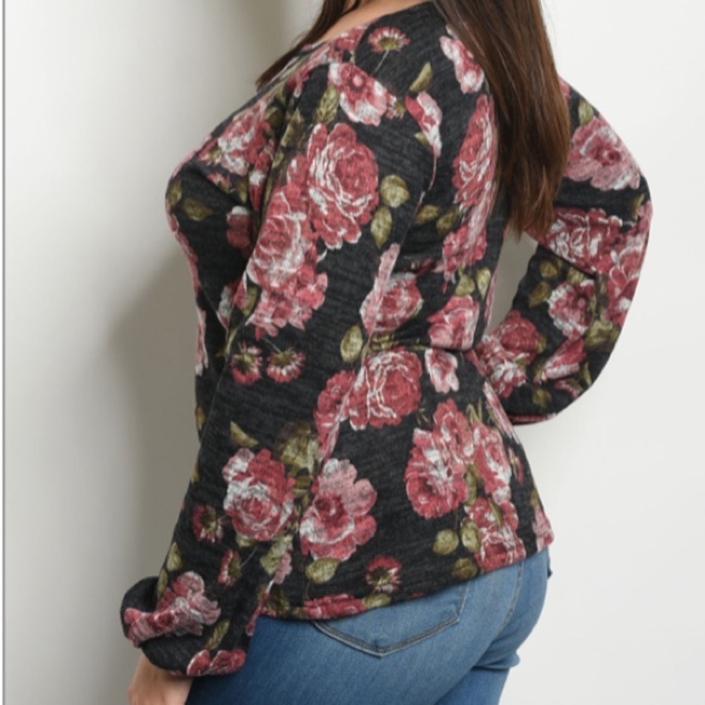 Midnight Rose Top - Picture 3 of 3